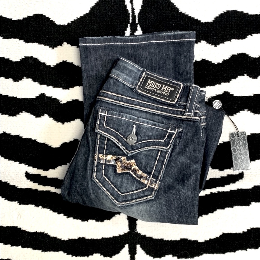 NWT MISS ME Boot Cut Sequin Embellished Jeans Style Jd1047b Size 26
